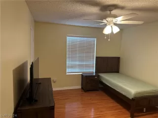 Photo #3: 2601891 Listing 