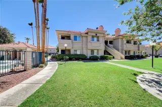 Photo #2: 2601913 Listing