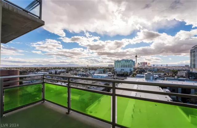 MLS: 2601984 Condo For Sale