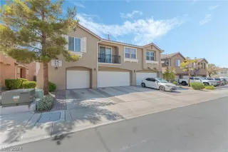 Photo #2: 2601985 Listing 