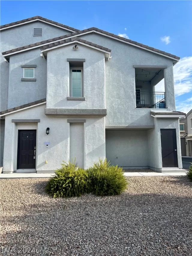 MLS: 2601987 Condo For Sale