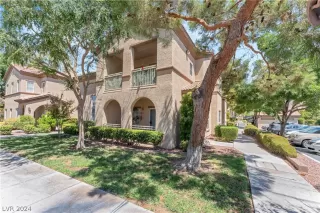 Photo #4: 2601999 Listing