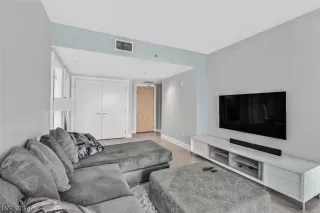 Photo #3: 2602057 Listing 