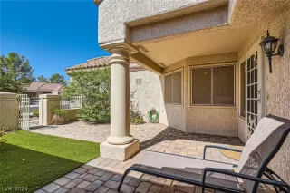 Photo #5: 2602062 Listing