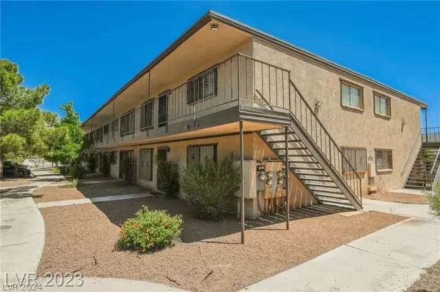 MLS: 2602148 Condo For Sale