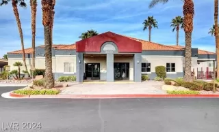 Photo #1: 2602161 Listing 