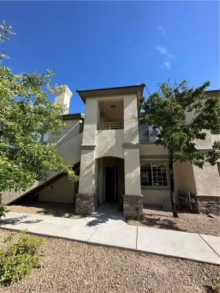 Photo #1: 2602226 Listing 