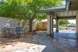 Photo #2: 2602267 Listing