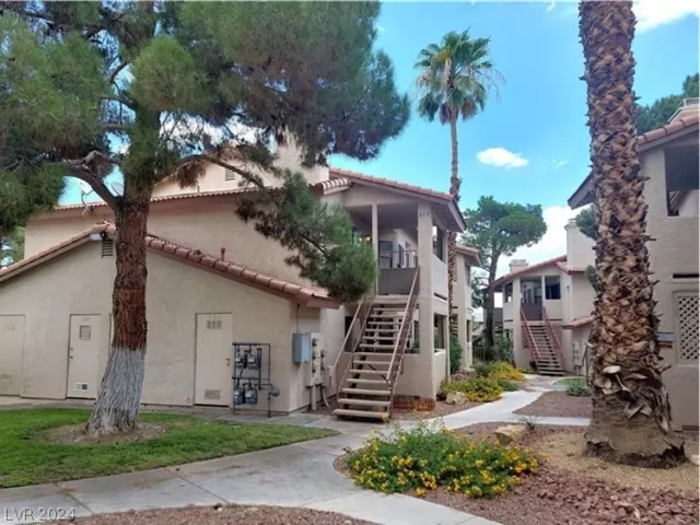 MLS: 2602272 Condo For Sale