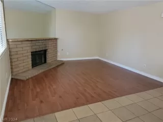 Photo #2: 2602272 Listing 