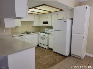 Photo #6: 2602272 Listing 