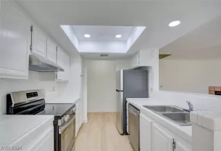 Photo #4: 2602275 Listing