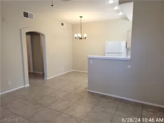 Photo #4: 2602277 Listing 