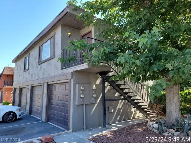 MLS: 2602285 Condo For Sale