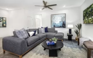 Photo #4: 2602292 Listing