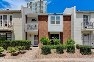 Photo #2: 2602315 Listing 