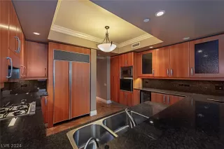 Photo #3: 2602325 Listing 