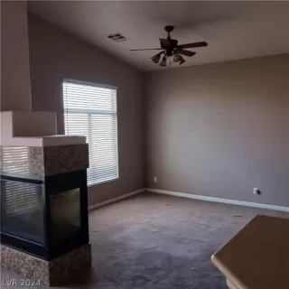 Photo #5: 2602328 Listing