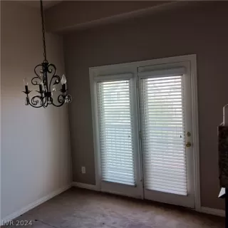 Photo #6: 2602328 Listing