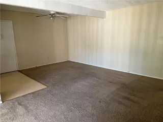 Photo #2: 2602336 Listing 