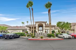 Photo #3: 2602369 Listing 