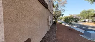 Photo #3: 2602393 Listing 