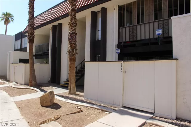 MLS: 2602409 Condo For Sale