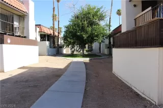 Photo #3: 2602409 Listing 