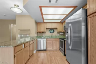 Photo #6: 2602425 Listing