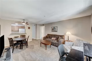 Photo #3: 2602448 Listing