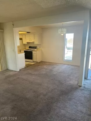 Photo #3: 2602492 Listing 