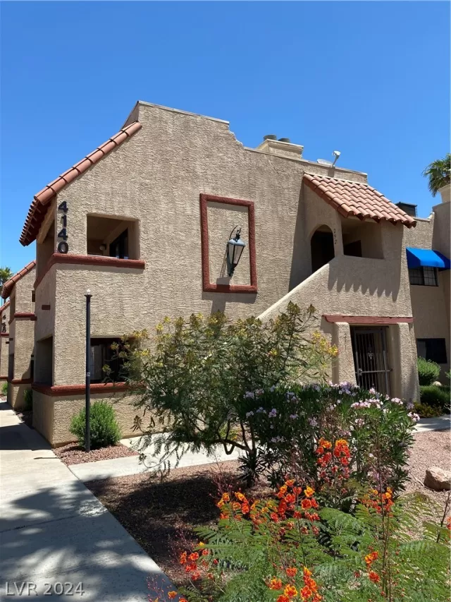 MLS: 2602549 Condo For Sale