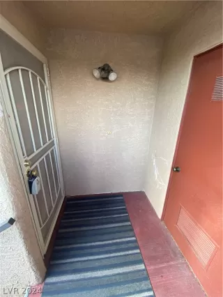 Photo #3: 2602549 Listing 