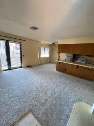 Photo #5: 2602549 Listing 