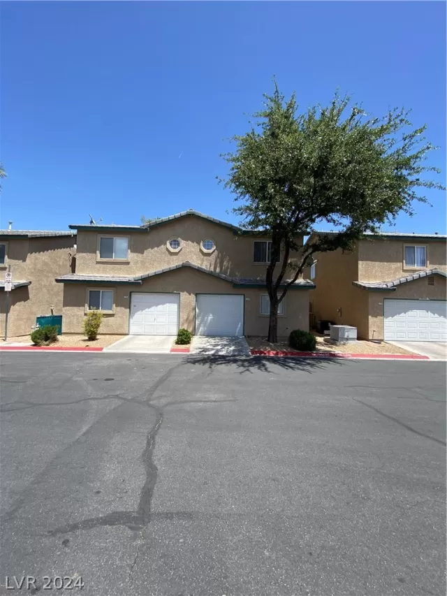 MLS: 2602554 Condo For Sale