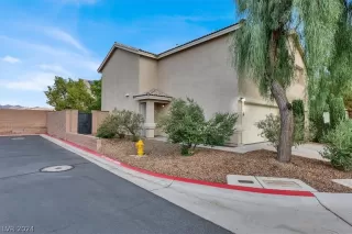 Photo #1: 2602563 Listing