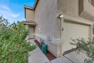 Photo #2: 2602563 Listing