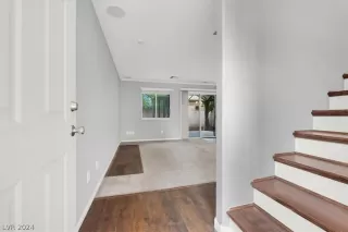 Photo #3: 2602563 Listing