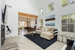 Photo #4: 2602583 Listing