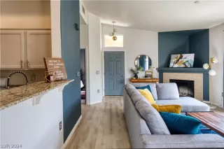 Photo #4: 2602605 Listing