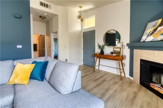 Photo #5: 2602605 Listing