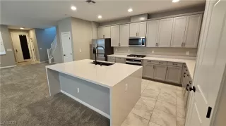 Photo #6: 2602639 Listing 