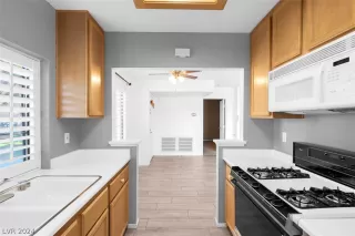 Photo #3: 2602647 Listing 