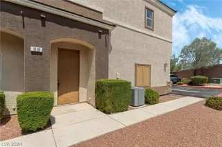 Photo #4: 2602687 Listing 