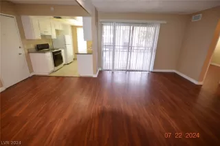 Photo #4: 2602691 Listing 