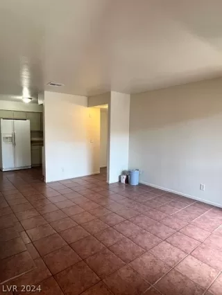 Photo #1: 2602722 Listing 