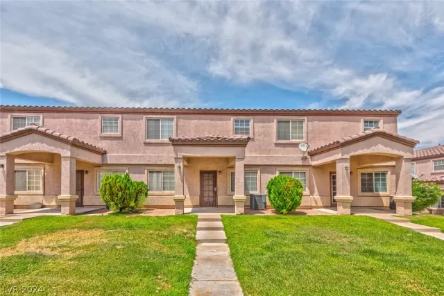 MLS: 2602727 Condo For Sale