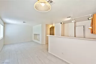 Photo #5: 2602727 Listing 