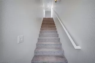 Photo #2: 2602738 Listing