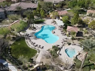 Photo #3: 2602741 Listing